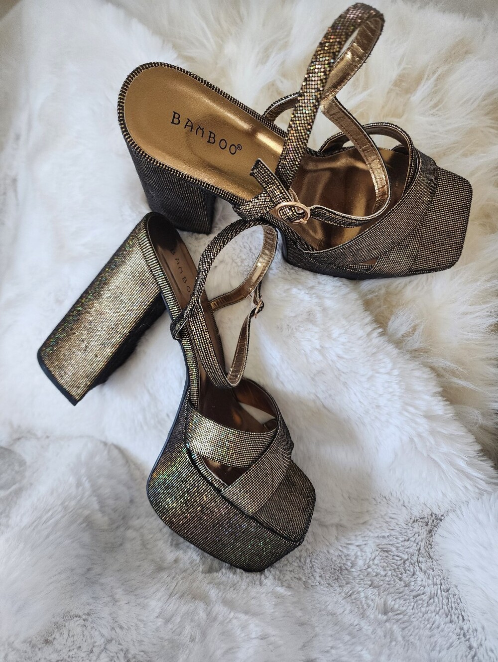 BAMBOO Brownish Gold Sparkle Platform Block Heel Sandals Size 8.5